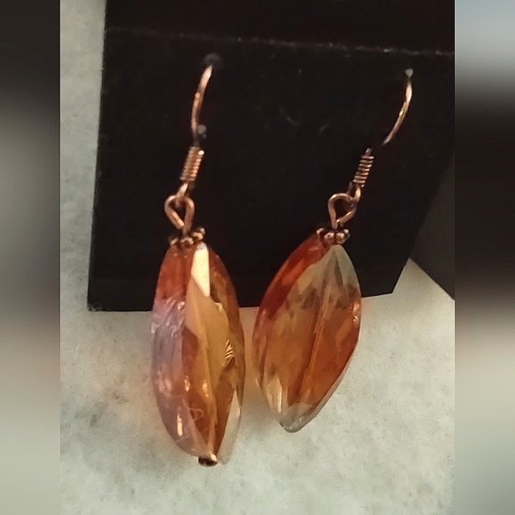 Iridescent Amber-colored Dangle Earrings - Picture 2 of 7